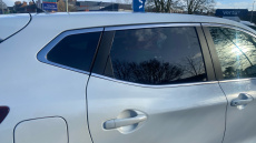 Nissan Qashqai 1.2 DiG-T N-Tec 5dr Xtronic Petrol Hatchback